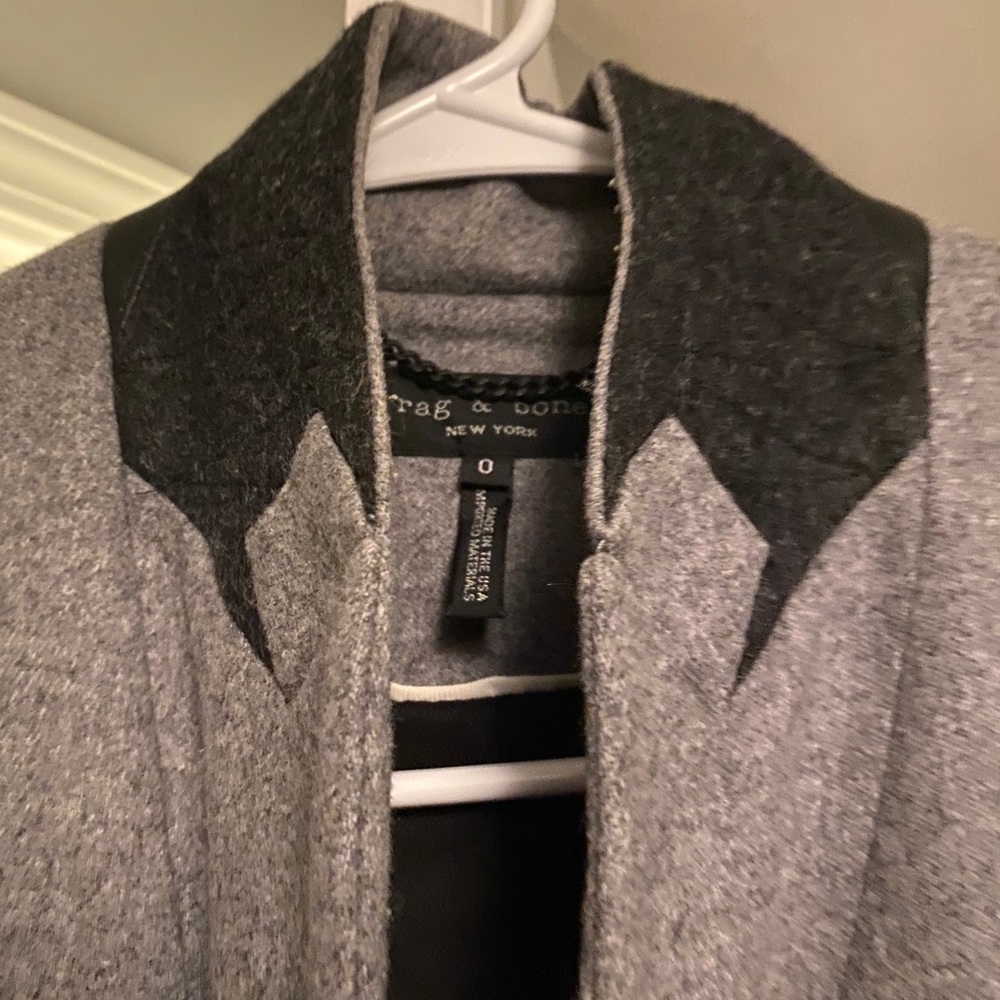 Classic Rag & Bone wool blazer - an original!
